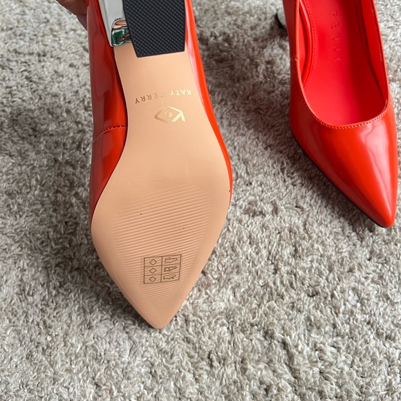 Katy Perry Orange Heels with Sculpted Silver Heel — New Without Tags - Picture 5 of 6